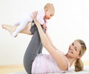 Is it Ok to Exercise and Lose Weight While Breastfeeding?